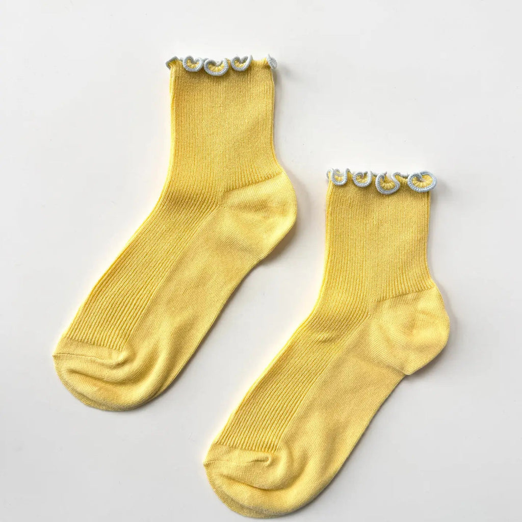The Petite Ruffled Modal Socks