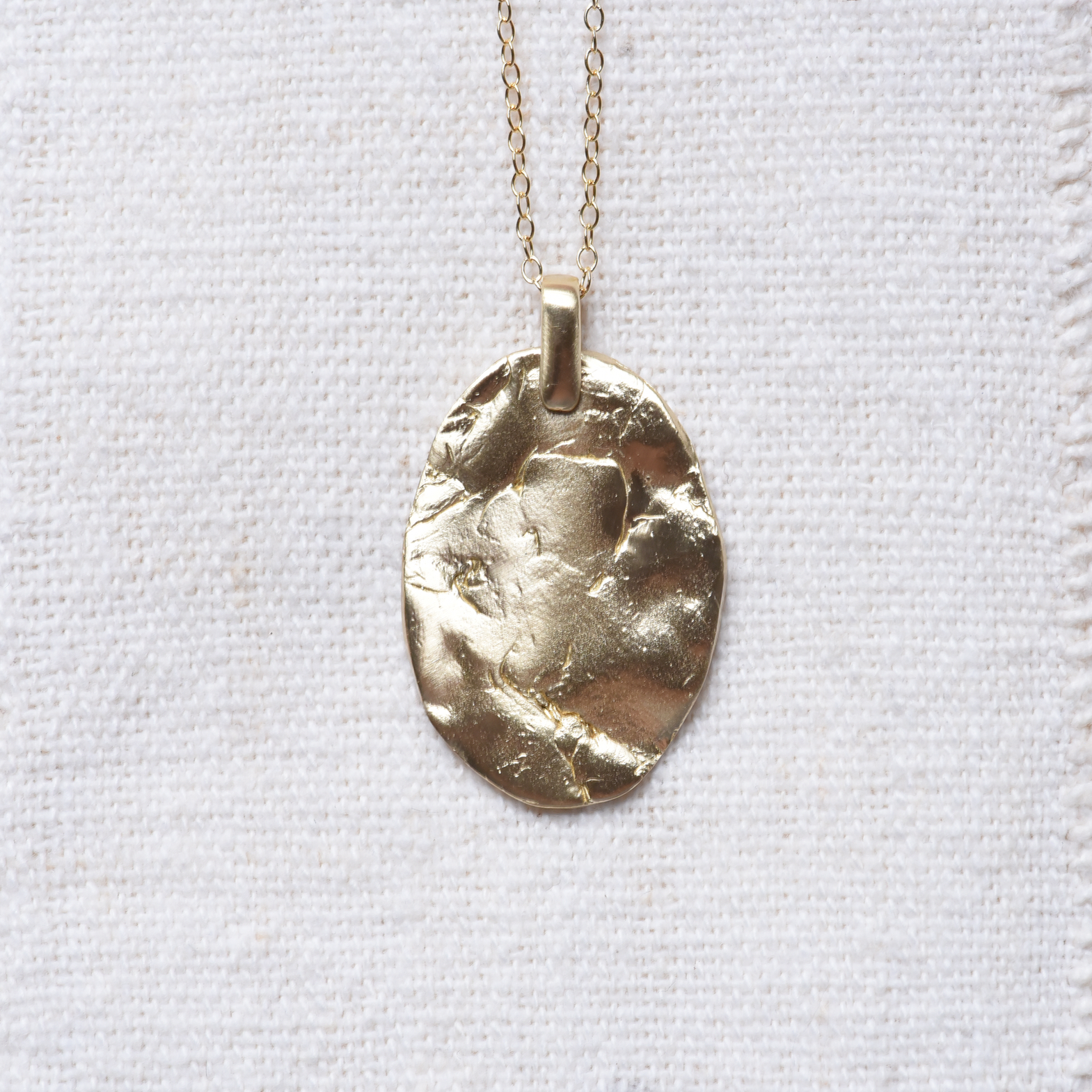 8.6.4 Design NL-H-21 Brass Oval Pendant Necklace