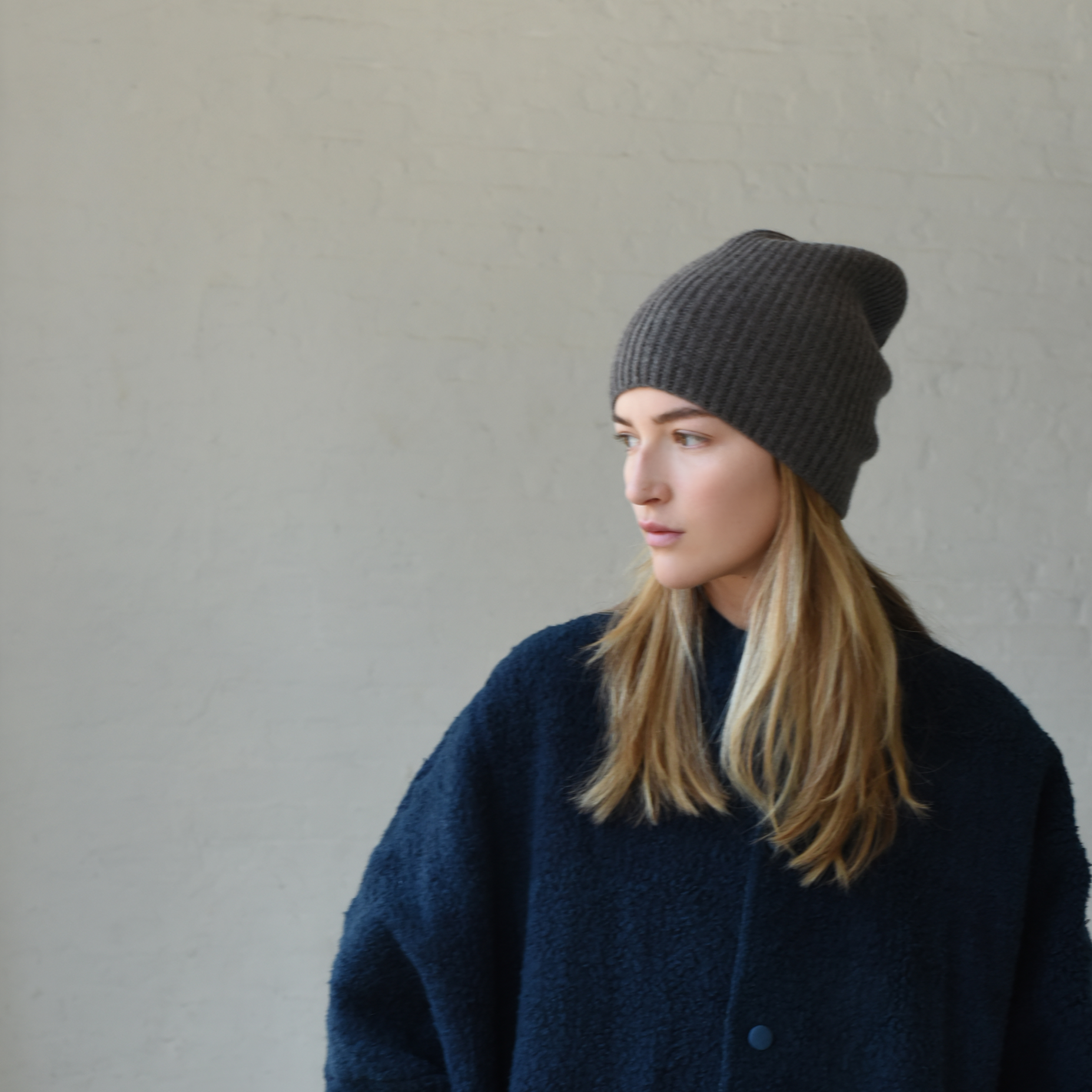 Cashmere Beanie - Charcoal