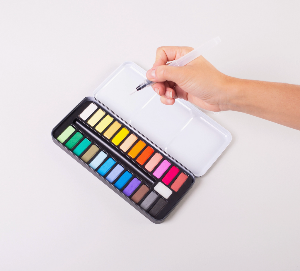 Watercolor Paint Set with Water Brush