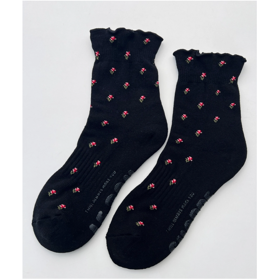 Ruffled Hugger Crew Socks