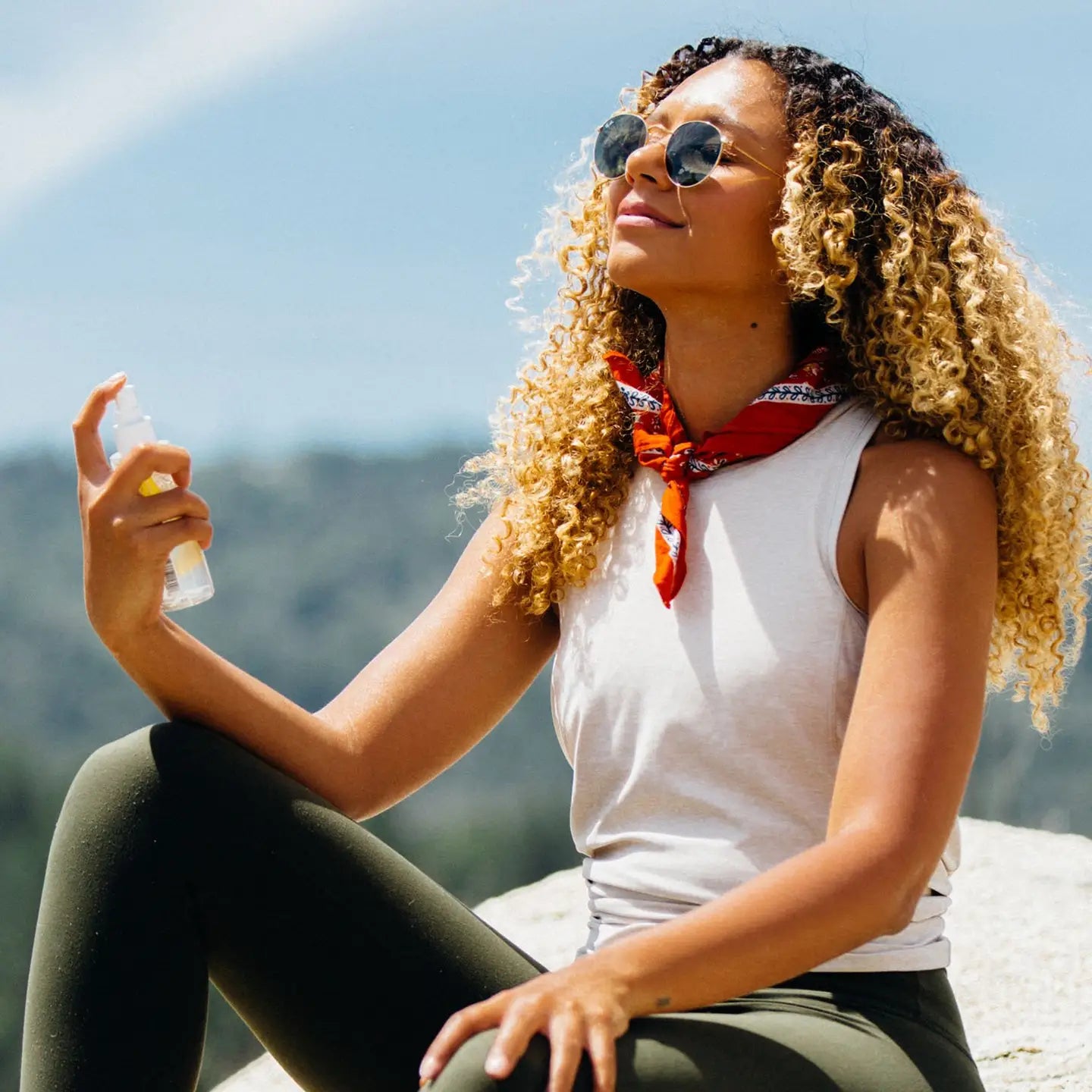 Kinfield Sunday Spray Cooling Aloe Mist