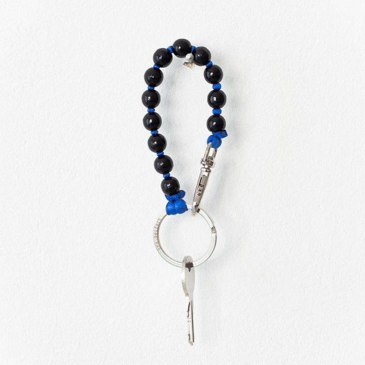 Ina Seifart Perlen Short Keyholder - Black/Blue