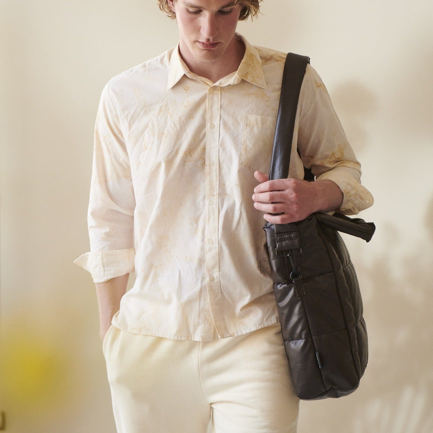 Tinne + Mia Puffy Laptop Bag - Seal Brown