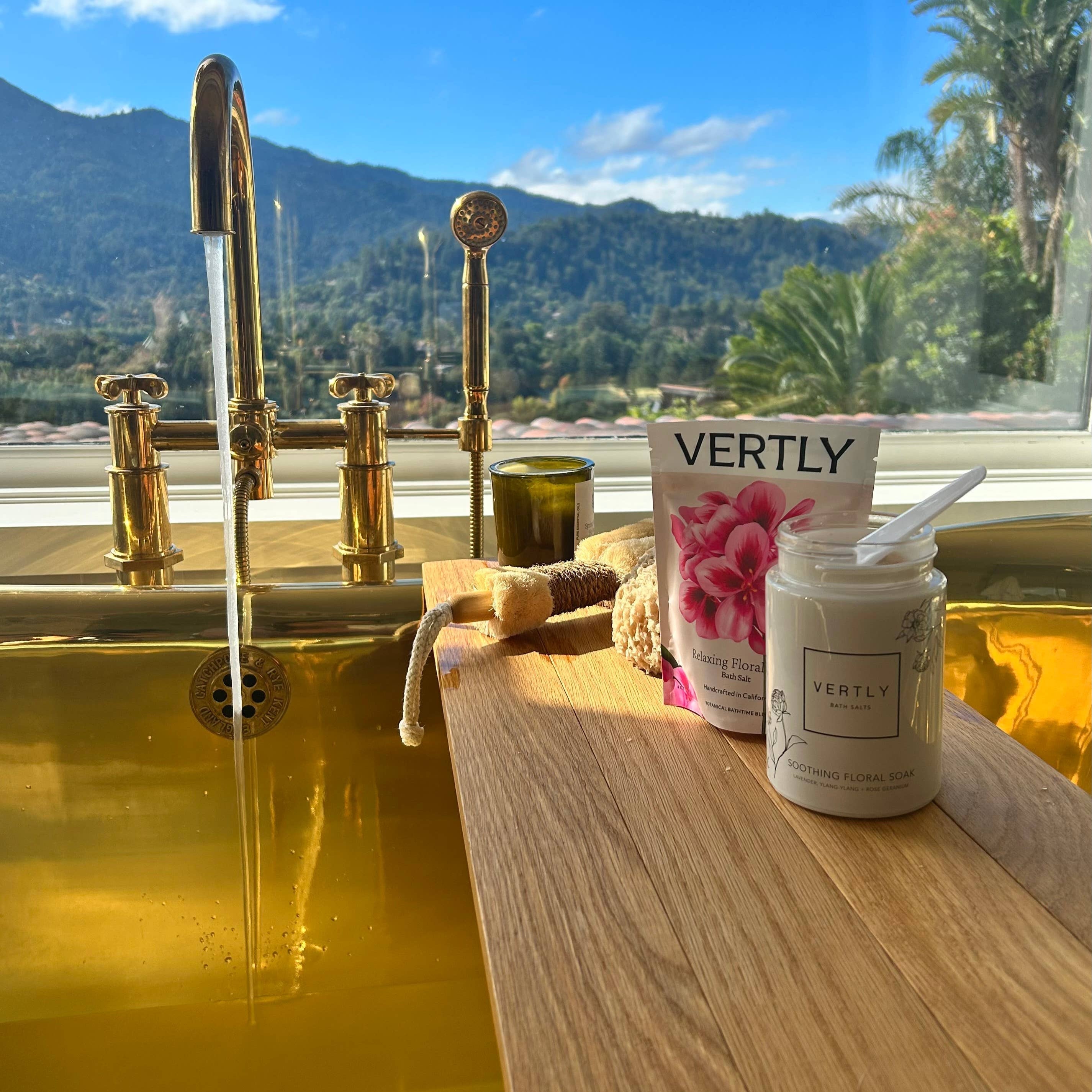 Relaxing Floral Soak