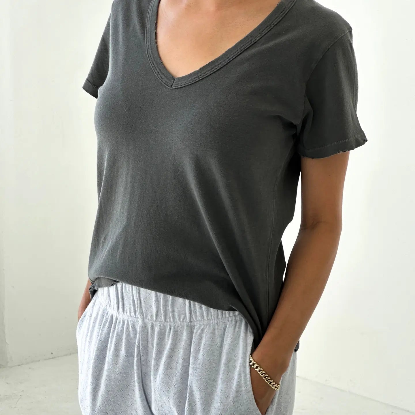 Petite La Vie Tee-Vintage Black