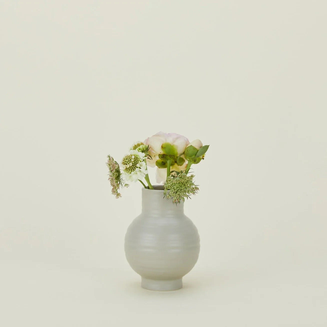 Essential Ceramic Vase - Light Grey