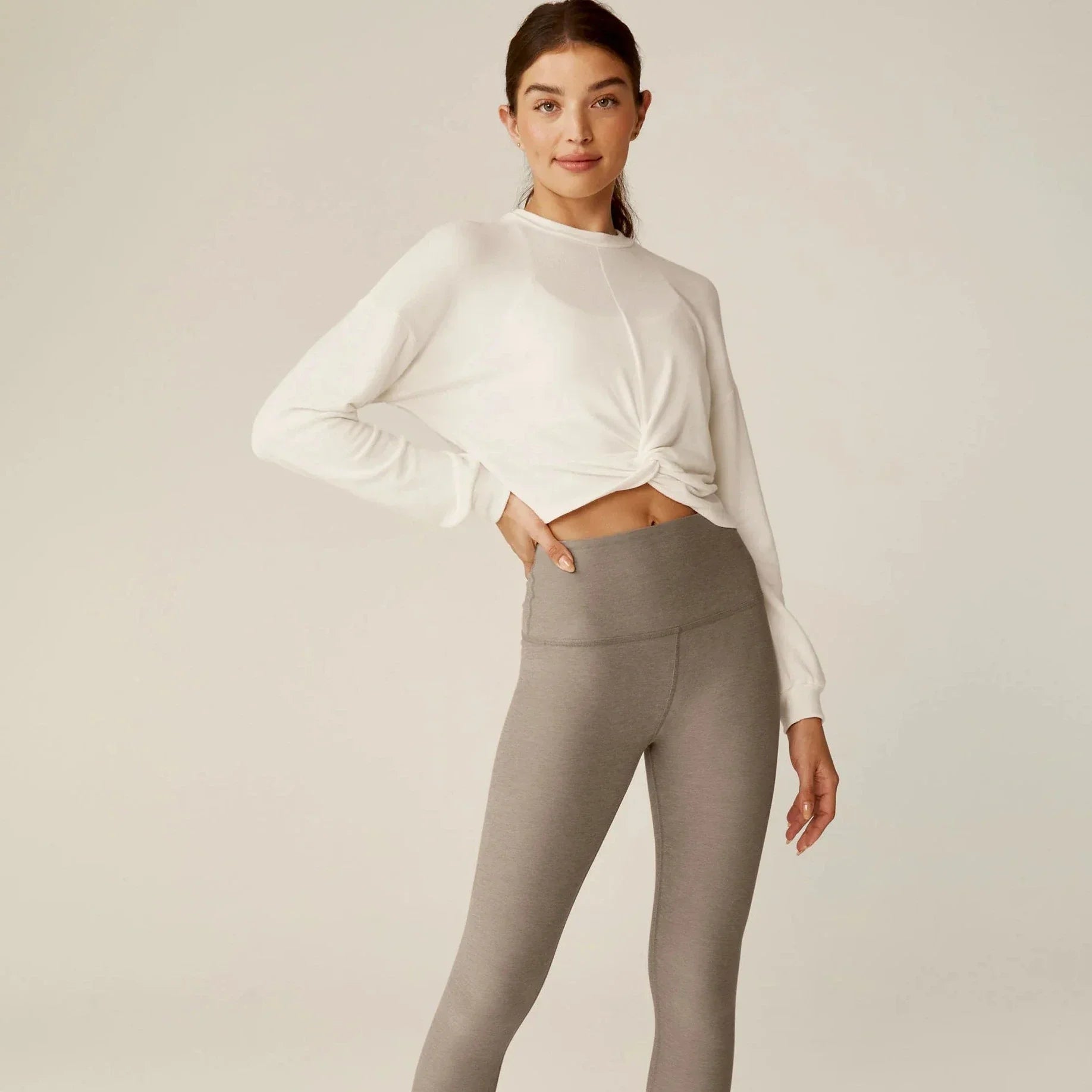Turn Inward Front Twist Cropped Pullover